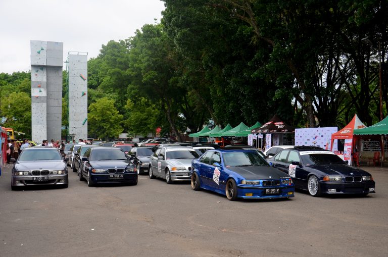 BIMMER BARALEK GADANG. BMWCCI Padang Chapter.